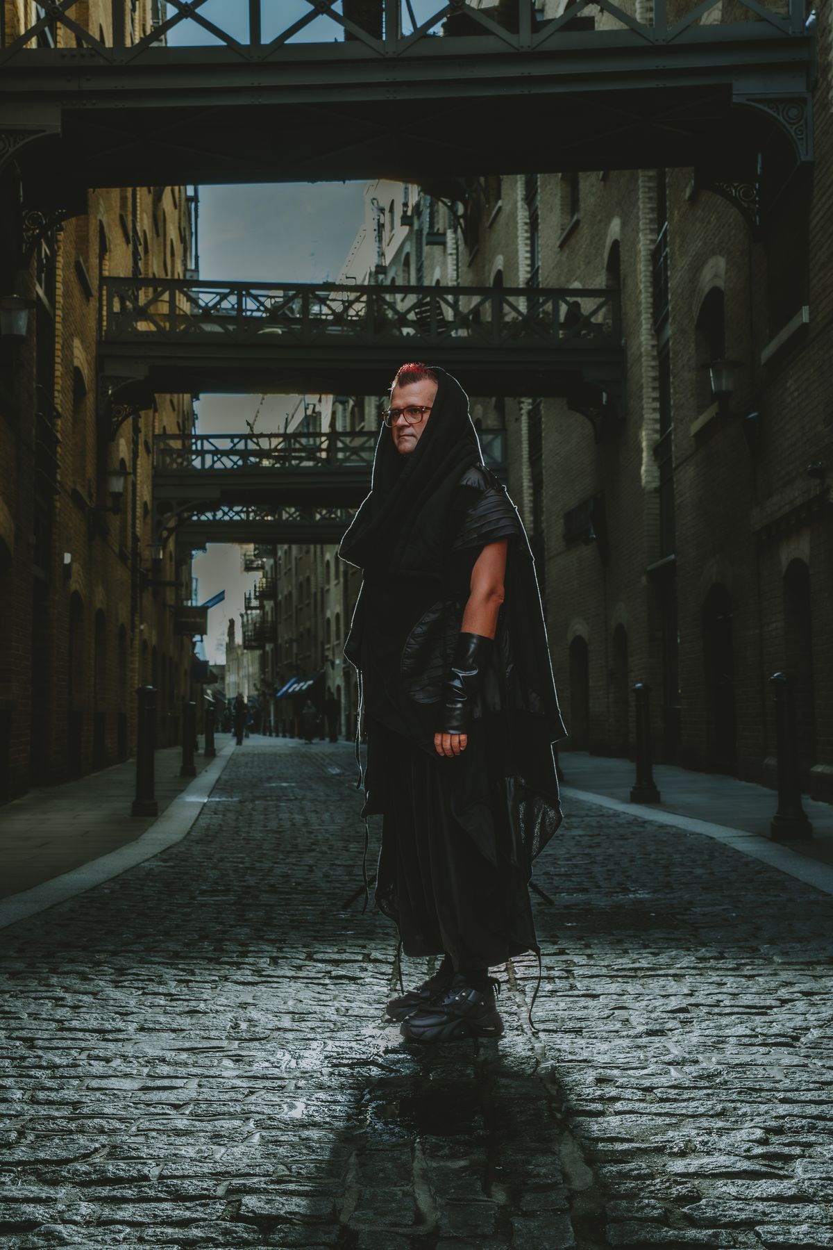 EL PADRE — London editorial